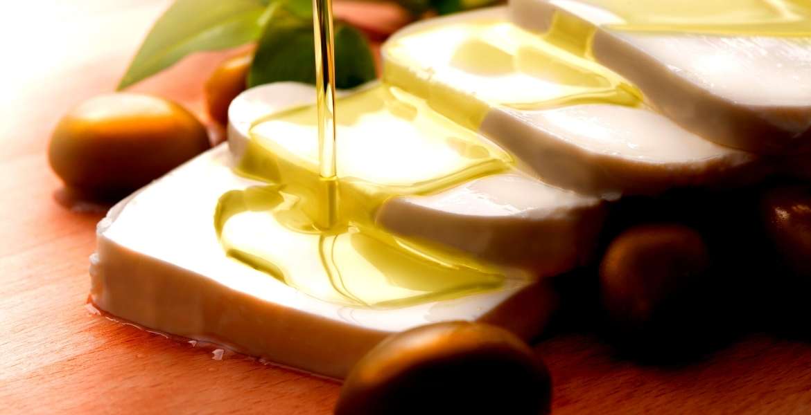 Olivenöltipp ▶︎ Pflanzenöl aus Fruchtfleisch I GREEKCUISINEmagazine