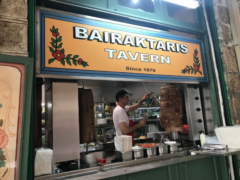 Bairaktaris Taverne ▶︎ griechisches Restaurant in Athen I GREEKCUISINEmagazine