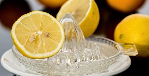 Zitronen für das Rosmarinkartoffelnrezept