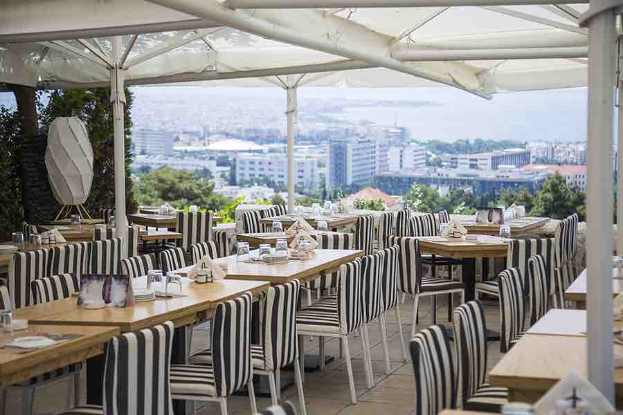 Thessalonikis ▶︎ Restaurant über der Stadt I GREEKCUISINEmagazine